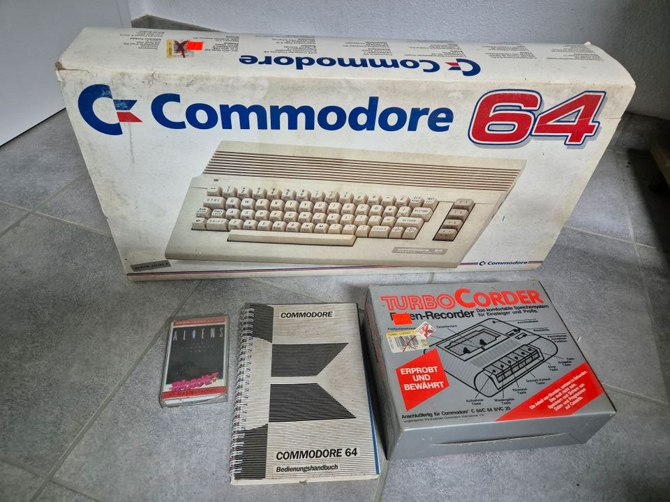 Commodore C64, org Verpackung Datasette ect in Marzling