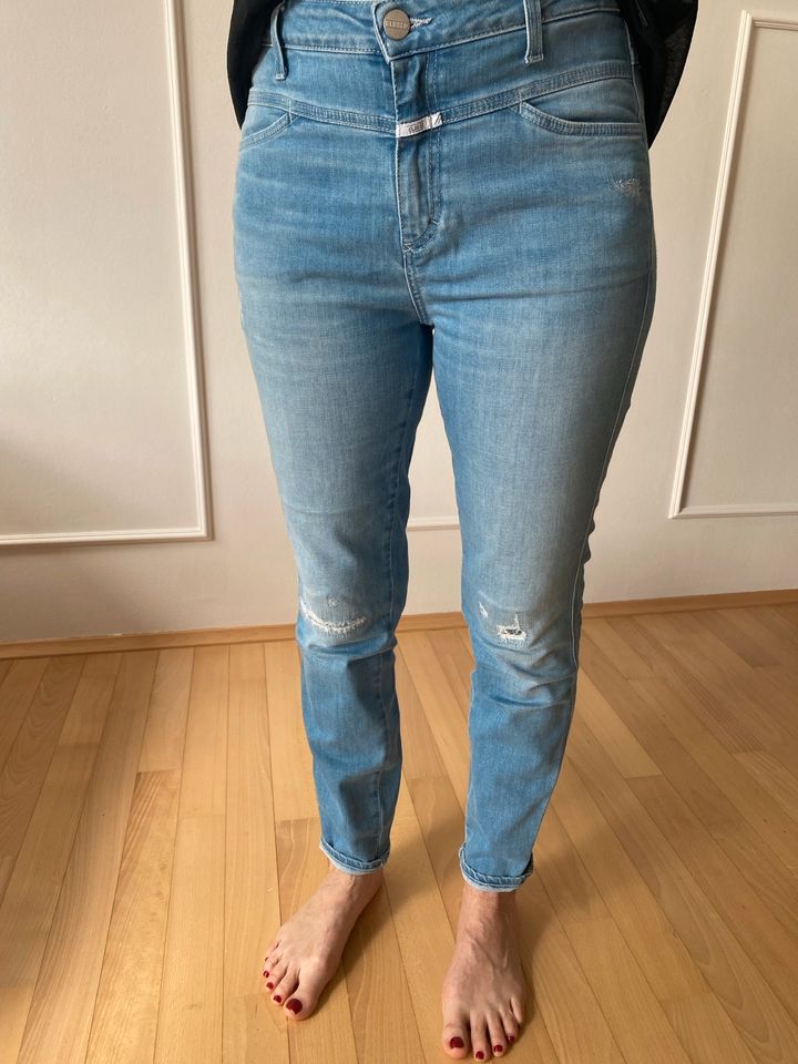 blaue highwaist Closed Jeans in 29 in Solingen