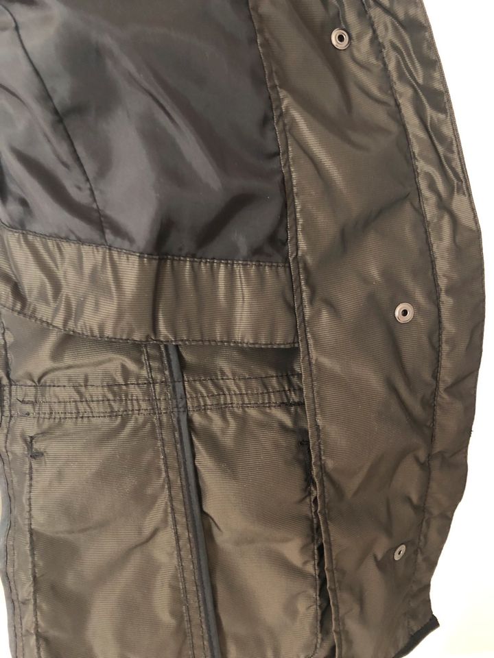 Gil Bret Jacke Outdoor Khaki Gr.38 neuwertig in Bad Schönborn