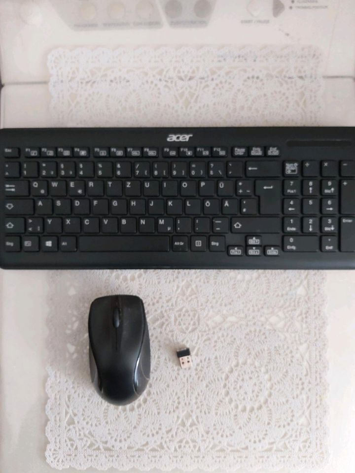 Tastatur und Maus gebraucht arbeitsfähig in Hamburg