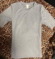 H&M Shirt Top Bluse Hemd Tshirt Oberteil Oberbekleidung ♥️ Nordrhein-Westfalen - Bad Oeynhausen Vorschau