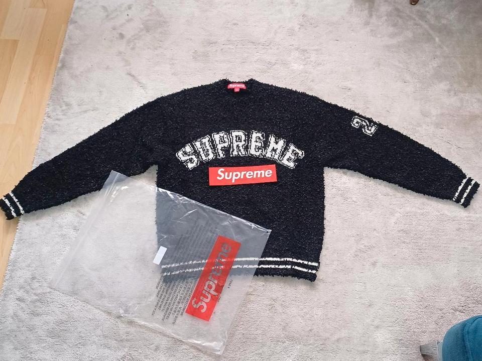 Supreme Textured Arc Sweater Schwarz/Weiß in Dortmund Supreme Textured Arc Sweater Schwarz/Weiß in Dortmund