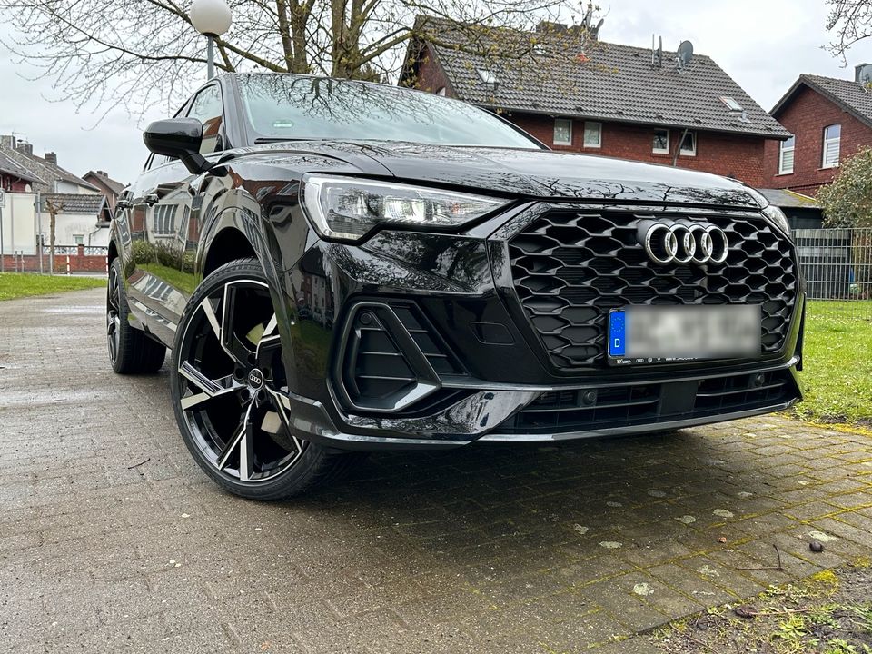 Audi Q3 45 TFSI e-tron Sportback S-line AHK LED 21 Zoll Garantie in Alsdorf