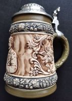 Alter Bierkrug aus Keramik oder Porzellan mit Stempel am Boden Z Niedersachsen - Wennigsen Vorschau