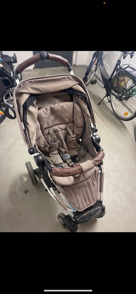 Moon Flac buggy Kinderwagen in Düsseldorf