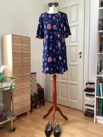 Kleid mit Trompentenärmeln, Größe S, neu Bonn - Nordstadt  Vorschau