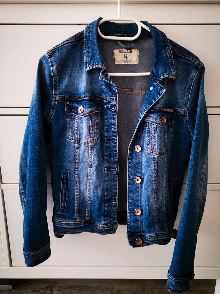 Garcia Jeansjacke 164/170 in Seevetal