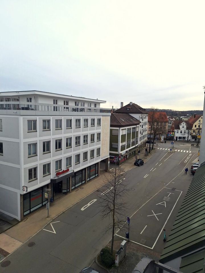 1-Zimmer Wohnung im Zentrum von Böblingen, Balkon, TG-Stellplatz in Böblingen