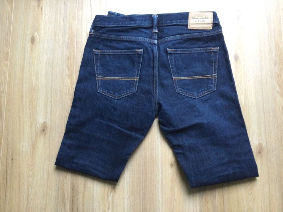 Abercrombie & Fitch Jeans W 30 & L 32 in blau, *NEU* in Brühl