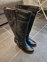 Schwarze Weitschaftstiefel sheego Saarland - Tholey Vorschau