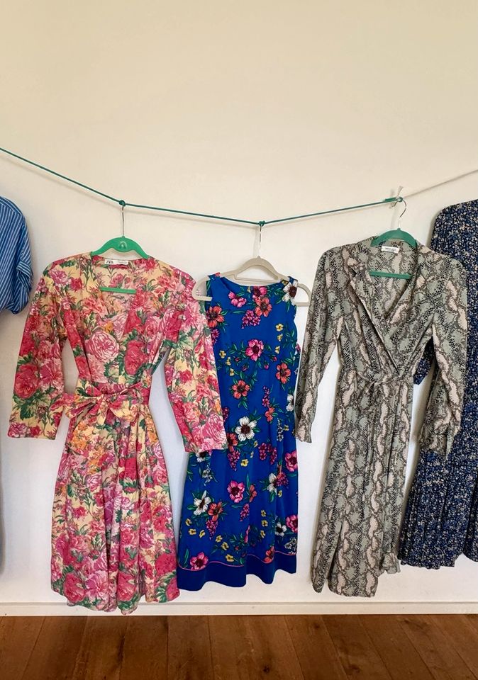 Kleid M je nachdem 10€ Zara Mira & Co Maxikleid Blumen in Berlin