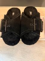 Ugg Hausschuhe schwarz Nordrhein-Westfalen - Bottrop Vorschau