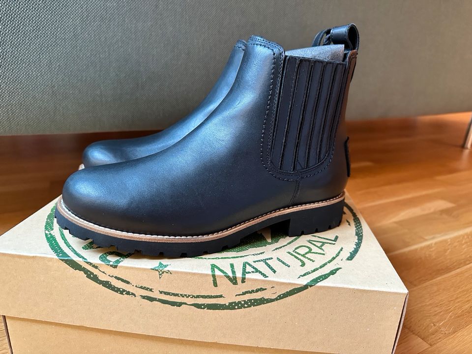 Neue Panama Jack Schuhe 38, Stiefeletten Leder schwarz gefüttert in Frankfurt am Main