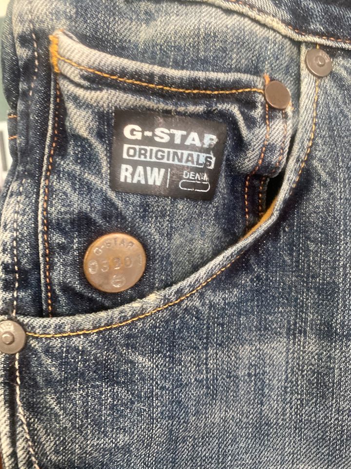 G-STAR RAW 3301 Jeans neu in Berlin