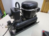 MUA/NEU2:Airbrush Kompressor Apollo 20 Typ 02 17 Liter/Min  220 V Sachsen - Plauen Vorschau