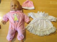 Baby Puppe Weich körper 35cm Schlafaugen+ Kleid mit Spitze neuw. Hessen - Dieburg Vorschau