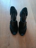 High Heels Hessen - Niestetal Vorschau