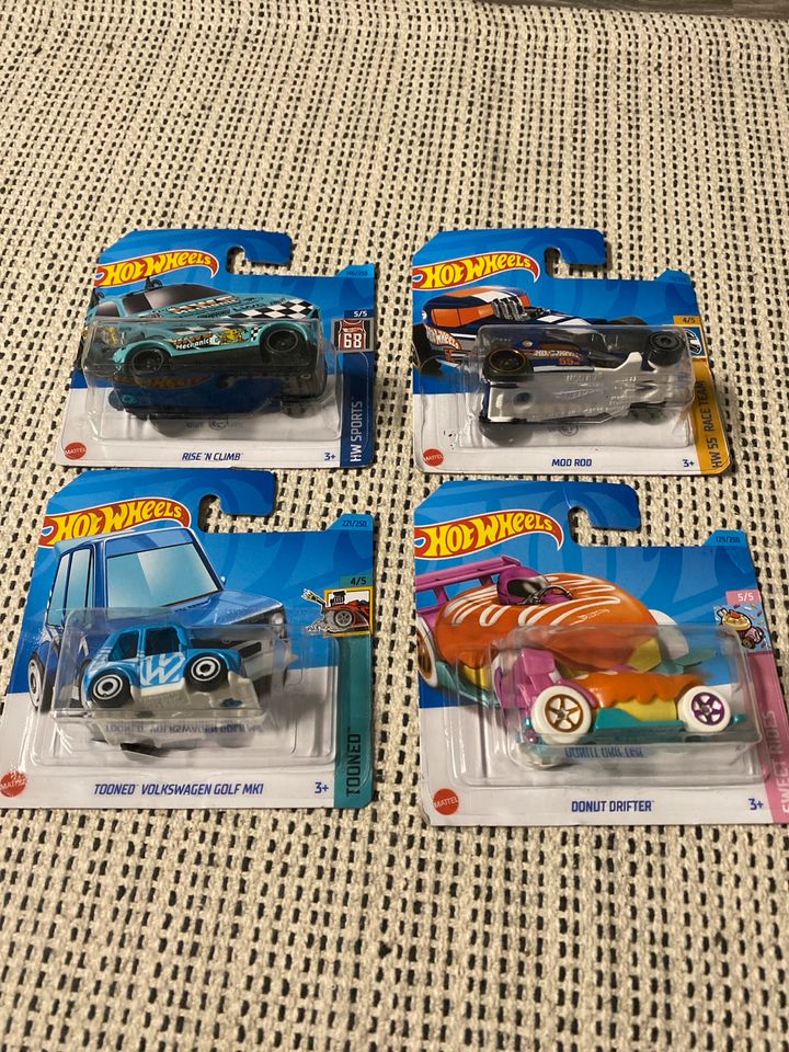 HotWheels Selten: Treasure Hunt 4x Set in Hamburg