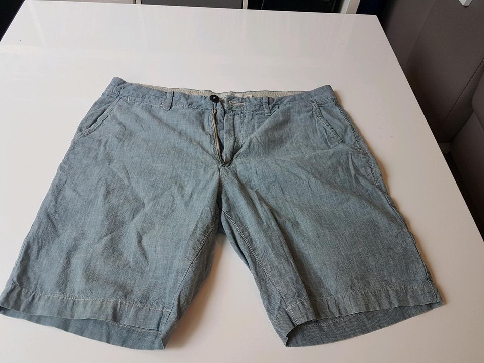 H&M Shorts Blau/Grau 32 in Lüneburg