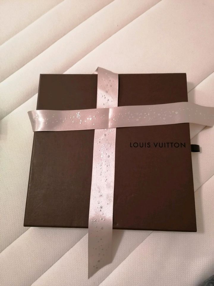 Louis Vuitton Verpackung in Niedersachsen - Süpplingen | eBay Kleinanzeigen  ist jetzt Kleinanzeigen