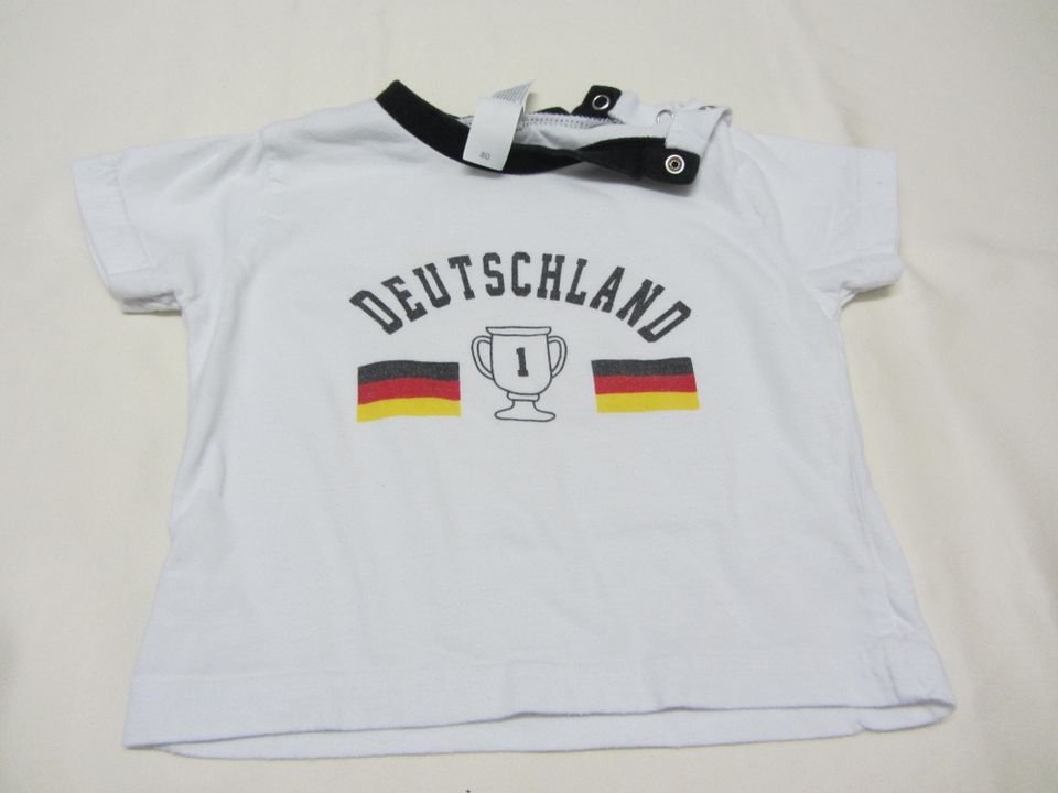 T-Shirts Kurzarm Kurzarmshirts Gr. 80 - Preis pro Stück 1,00 € in Bad Oeynhausen