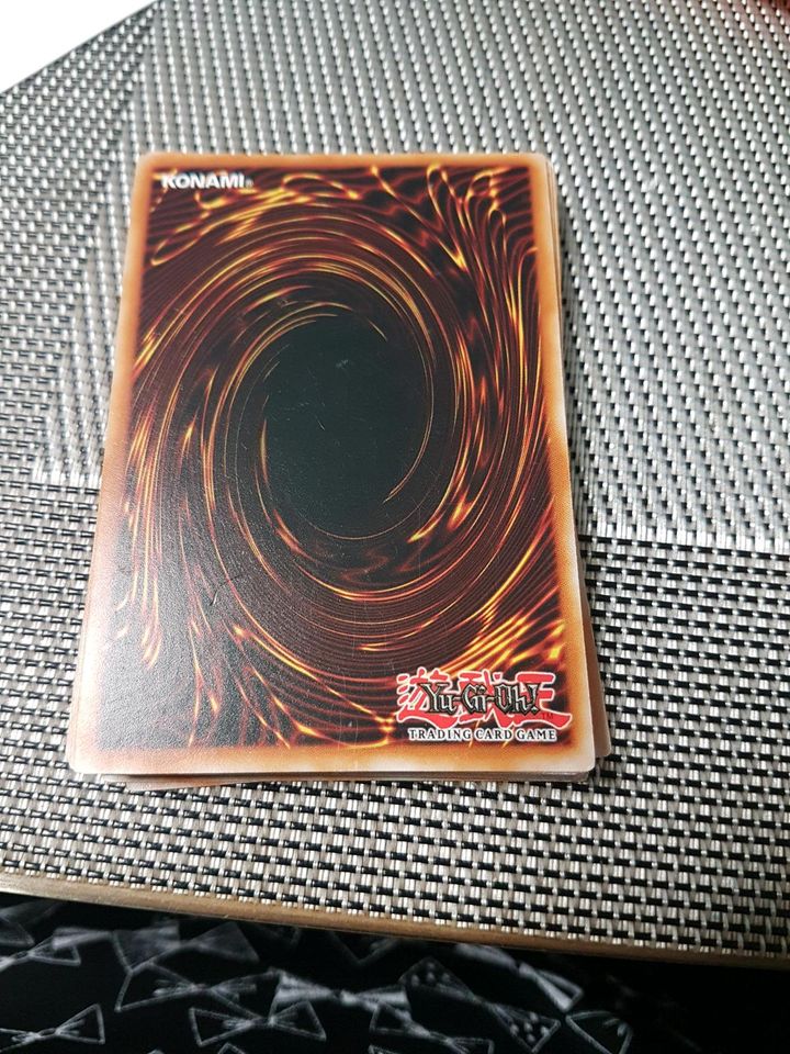 23 Neuwertige KONAMI Yu-Gi-Hh! Karten in Aachen