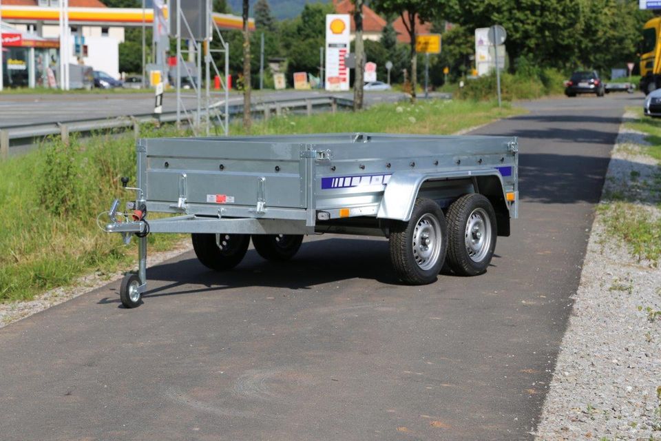 NEU PKW Anhänger Tandem Blyss 243x133x39cm 750kg zGG in Seesen