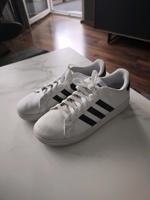 Adidas Sneaker Größe 39.5 Baden-Württemberg - Ulm Vorschau