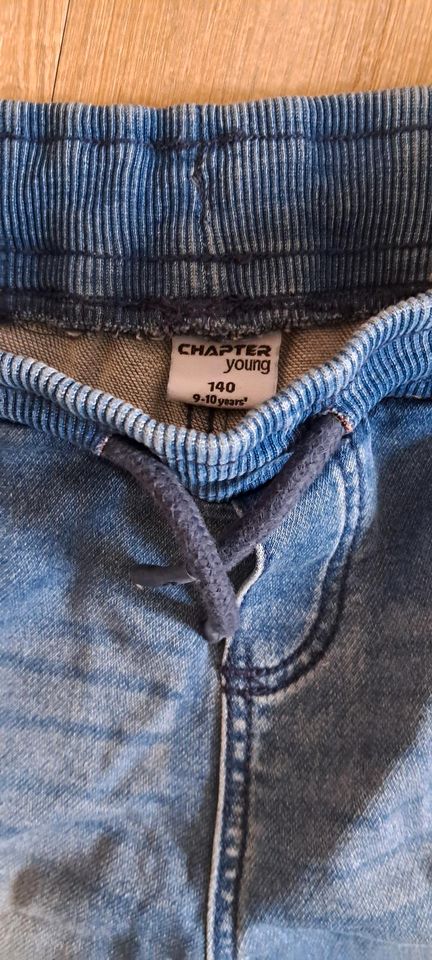Chapter kurze Hose / Shorts 140 Jeans in Weener