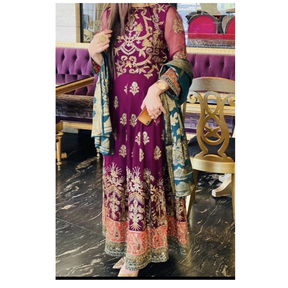 3 Original Maxi Kleider von der Marke Iznik Bollywood Eid Kleid in Würzburg