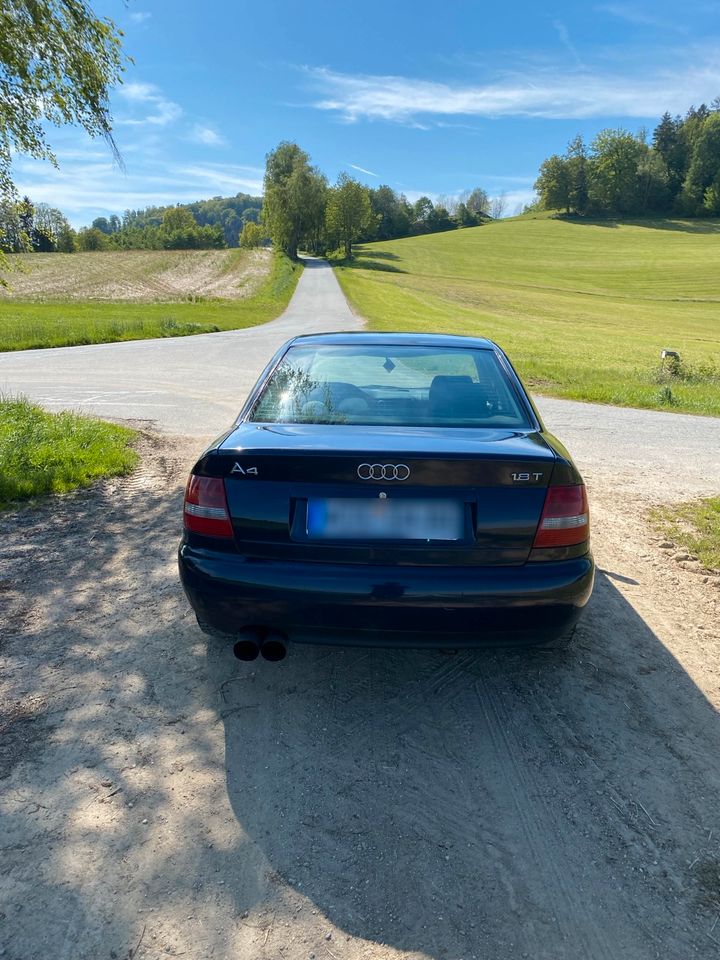 Audi A4 B5 Quattro 1.8t in Passau