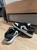 Nike Air Jordan 1 low Bayern - Neu Ulm Vorschau