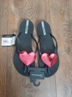 Flip Flops Zehentrenner ❤ Ipanema schwarz rot neu Gr. 38 Baden-Württemberg - Leimen Vorschau