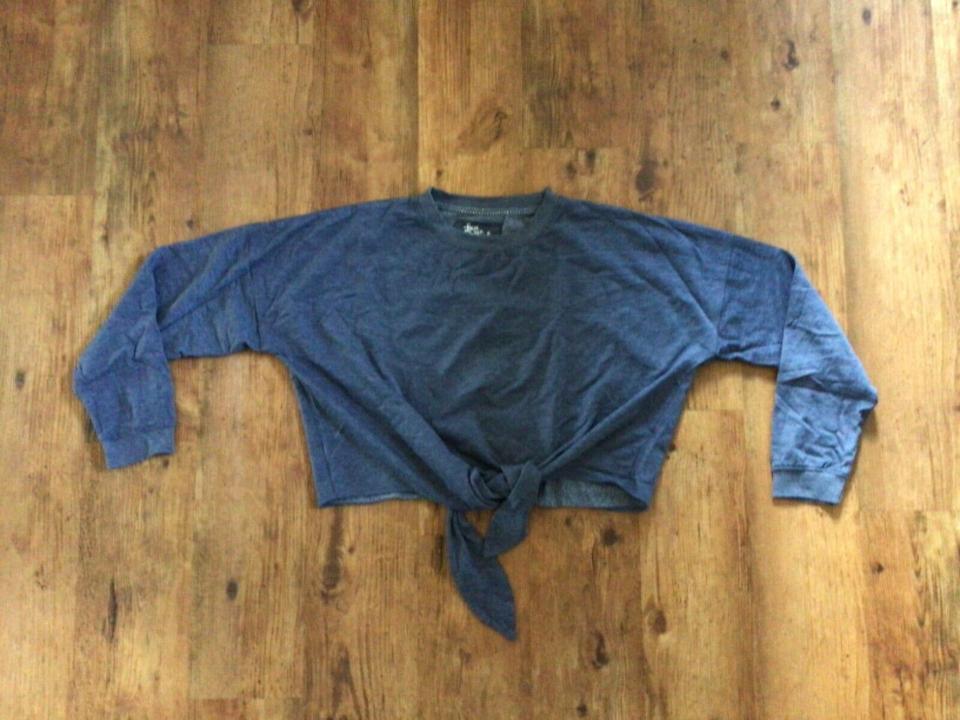 Pulli Oversize Yoga M 38-40 rauchblau lässig Sport cropped in Neu-Anspach