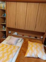 Schlafzimmerdoppelbett mit Hängeschränke Brandenburg - Müllrose Vorschau