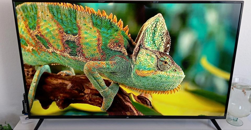JTC LED 58" Zoll Smart Tv 4k Ultra HD HDR10 Wlan Youtube Netflix. in Hannover