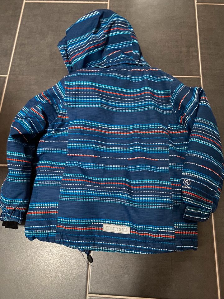 Color Kids Winterjacke Größe 110 in Cadolzburg