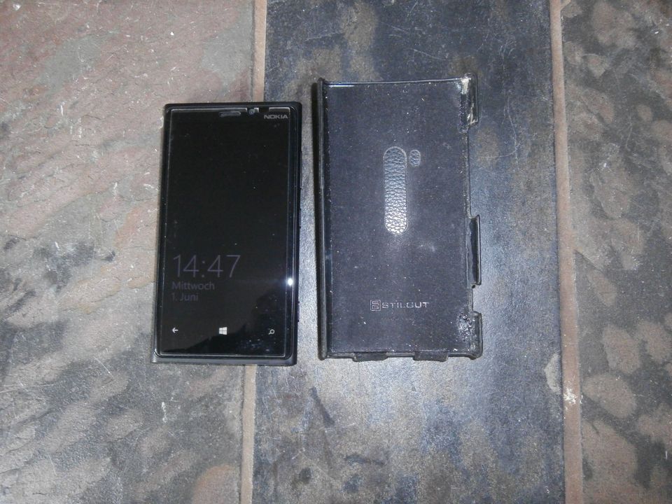 Nokia Lumia 920 Smartphone, 32 GB, mit Nokia Fatboy DT - 901 Lade in Gelsenkirchen