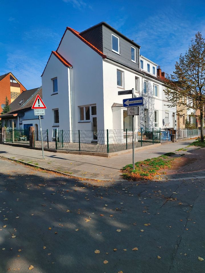 Eck-Laden / Büro Gröpelingen, Halmer Weg 38 in Bremen