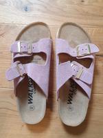Neu rosa Wildleder Sandalen Schlappen Gr.39 Walkx Schleswig-Holstein - Schwedeneck Vorschau