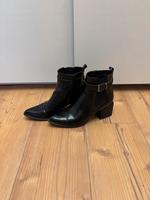 Catwalk / Damenstiefeletten / Schwarz Hochglanz Niedersachsen - Hameln Vorschau