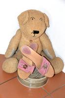 Scholl Holzpantoletten Pantoletten Holz Sandalen Schuhe 40 NP120€ Hessen - Heppenheim (Bergstraße) Vorschau