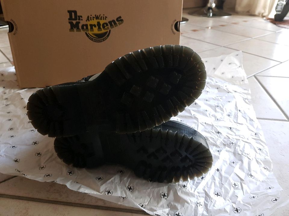 Dr. Martens, Gr. 37, Jadon Polka Dot Smooth Boots, NEU, NP 229,00 in Reichelsheim (Wetterau)