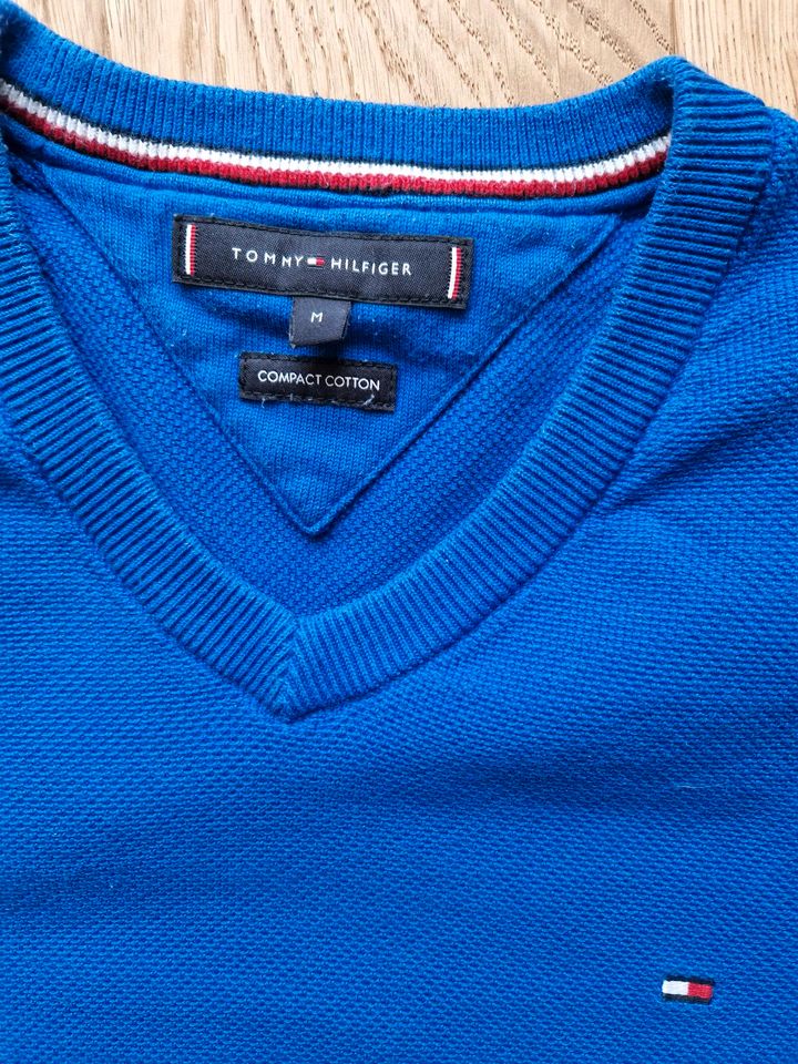 Hilfiger Pullover/Sweatshirt in Wegscheid