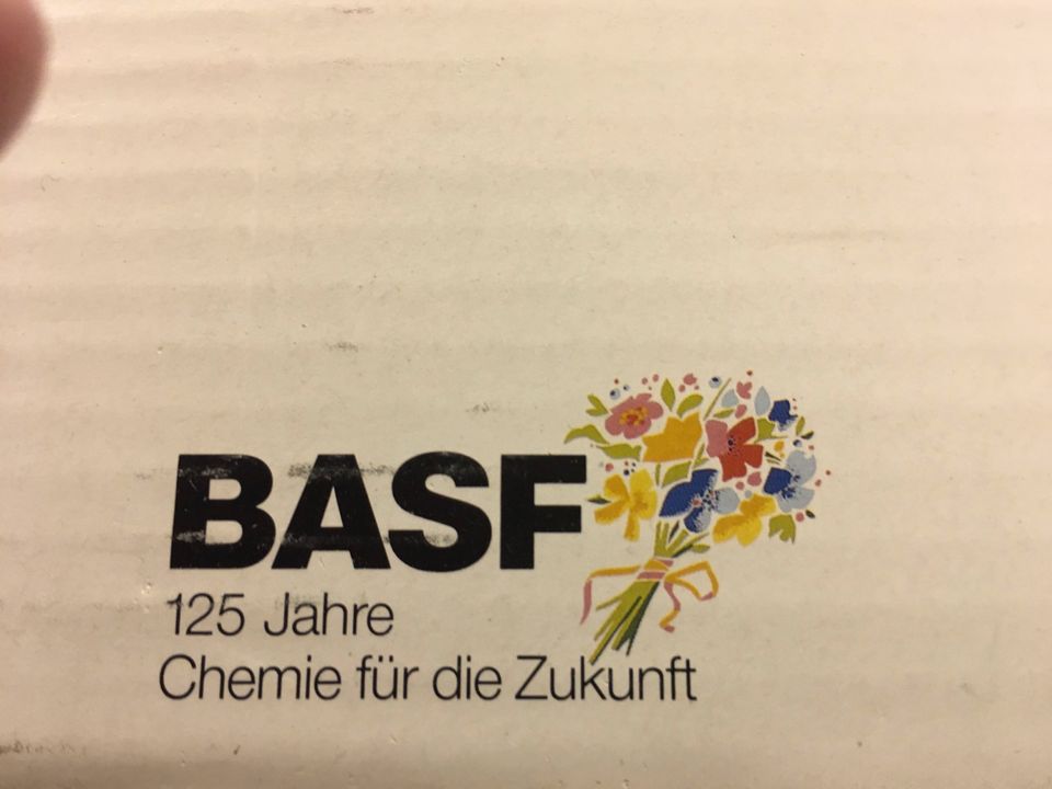 BASF Buch „Chemie für die Zukunft“ 125 Jahre Jubiläum 1865 - 1990 in Worms