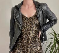 Tigha Lederjacke hochwertig Bikerjacke tailliert Leder UVP 450€ Stuttgart - Vaihingen Vorschau