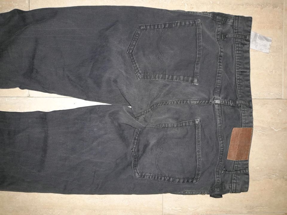 Jack&Jones jeans gr.31/32 in Alsdorf