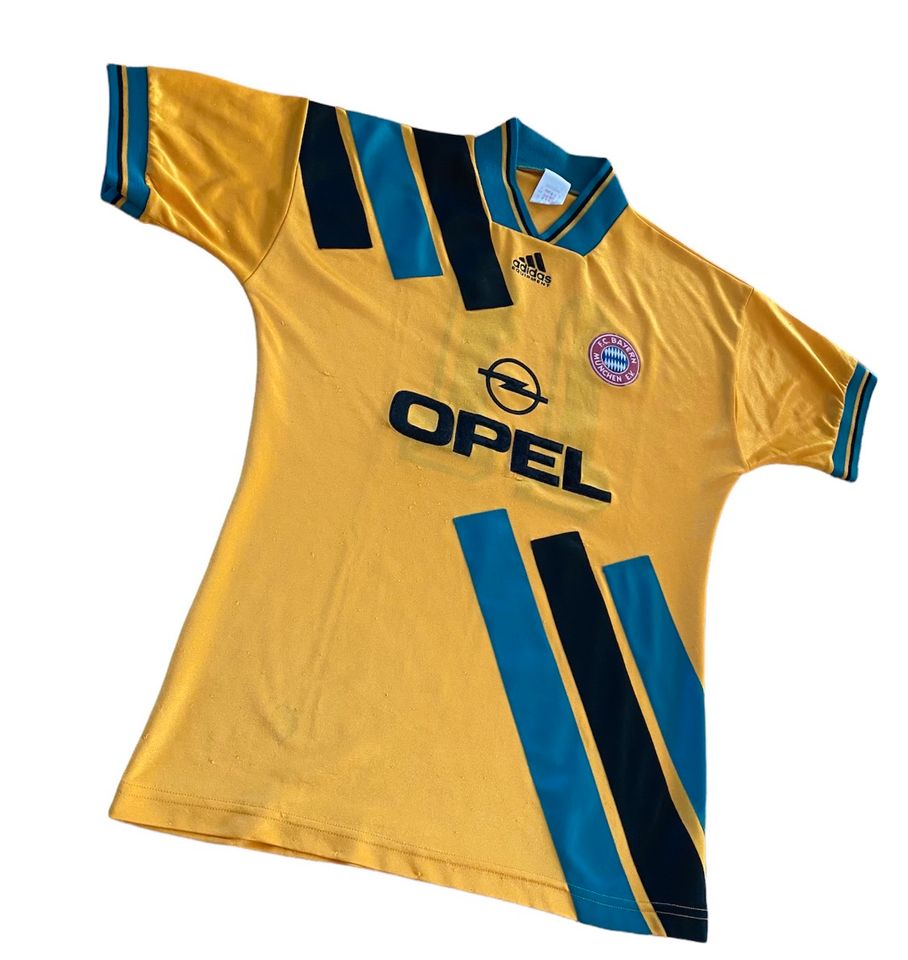 FC Bayern München Trikot Away 93-96, Nr. 11, Gr. S in Chieming