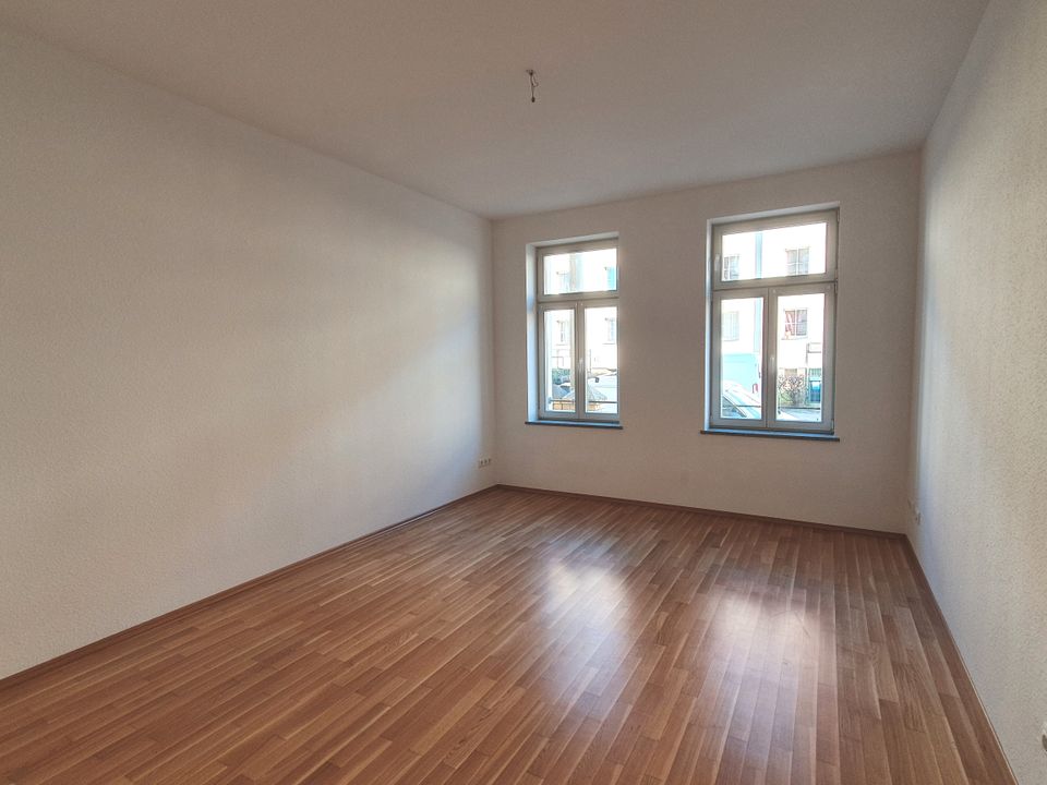 Traumhafte Wohnung in Plagwitz | Fußbodenheizung | Süd-Balkon | Parkett in Leipzig