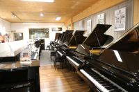 Klavier Flügel neu und gebraucht, Kaufen oder Mieten Bayern - Aiterhofen Vorschau